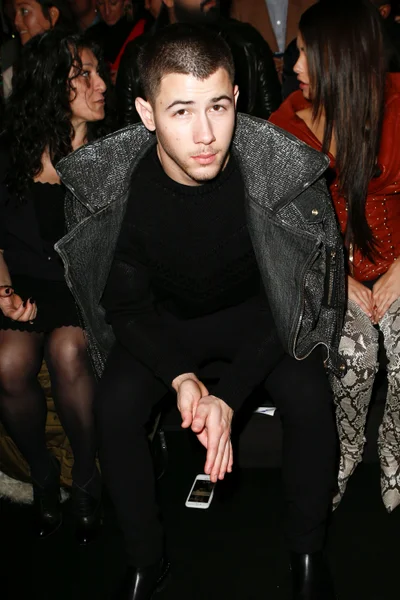 Look 2